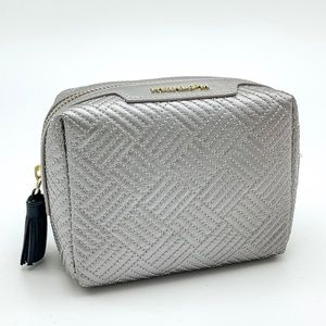 NWOT HEIRLOOM Quilted Leather Makeup Bag